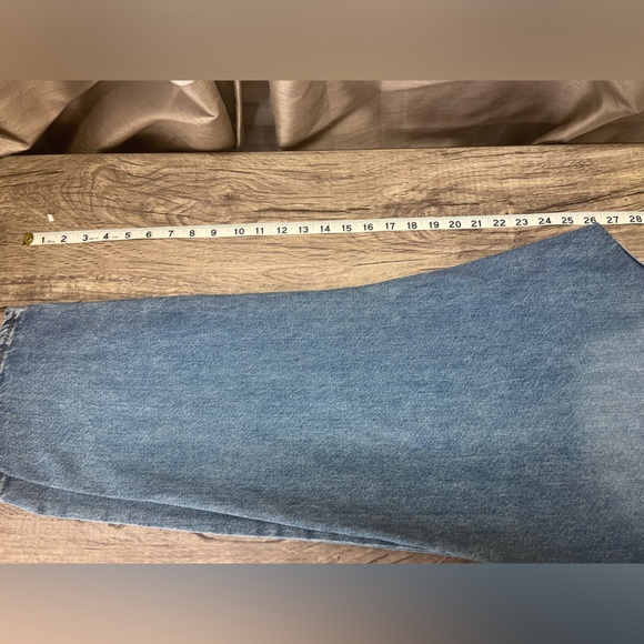 Madewell‎ The Momjean in Melva Wash size 34 - Picture 7 of 10